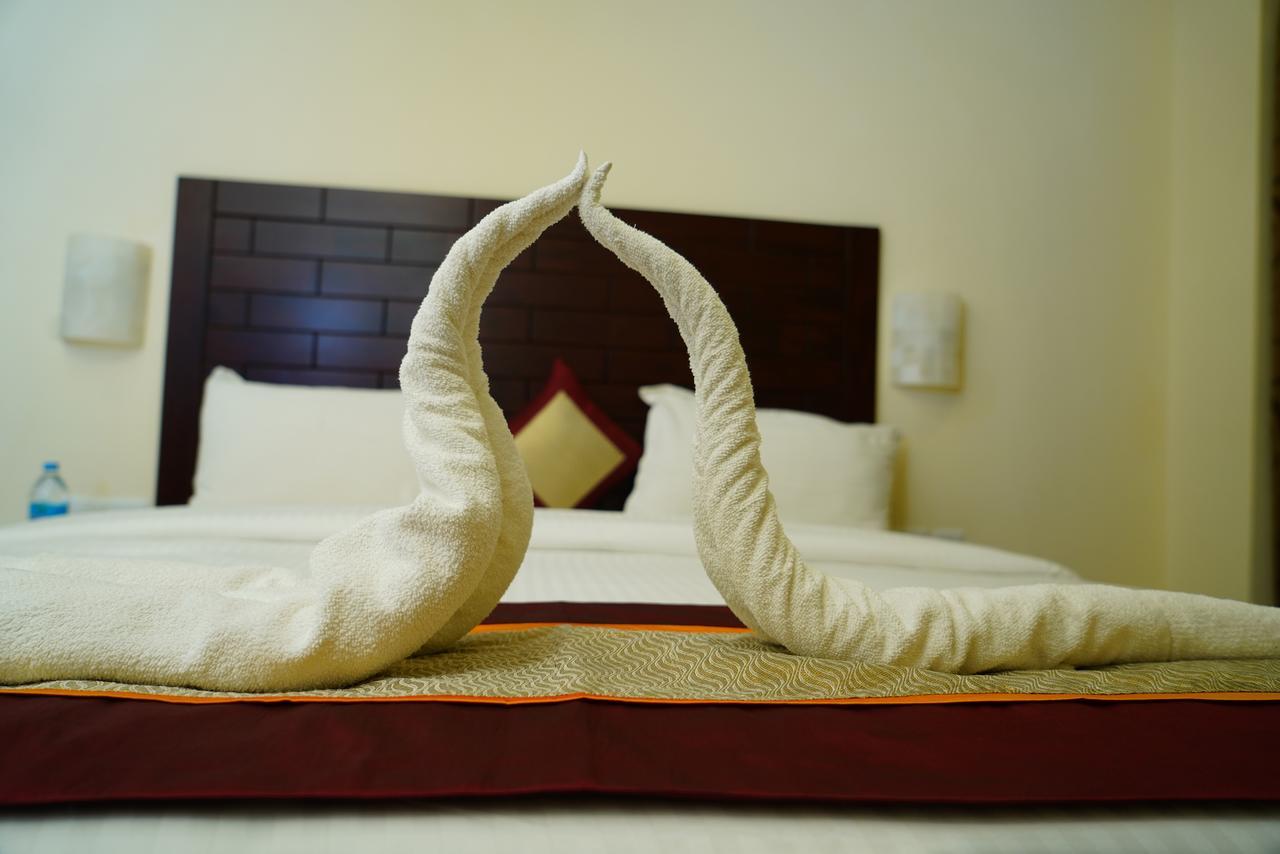 Five Falls Resort Kuttalam  Exterior photo