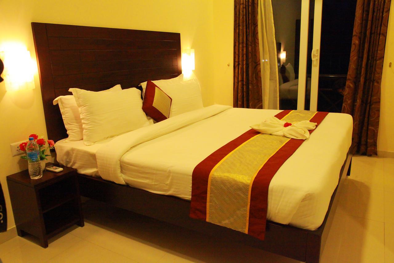 Five Falls Resort Kuttalam  Exterior photo